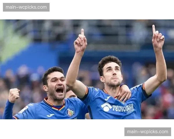 意大利警方破获跨国赌球团伙,涉多场欧冠资格赛 意大利警方破获跨国赌球团伙,涉多场欧冠资格赛